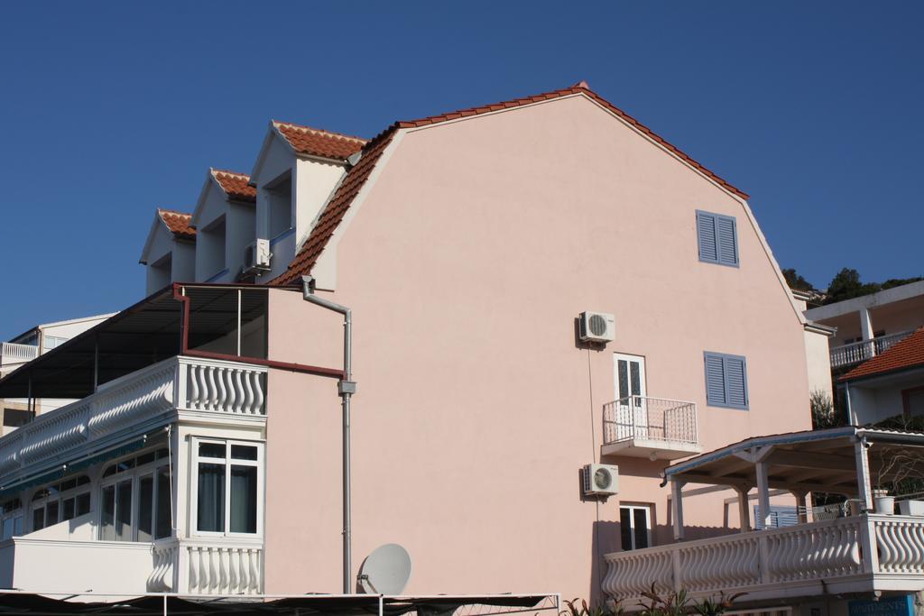 Appartement Hana - *