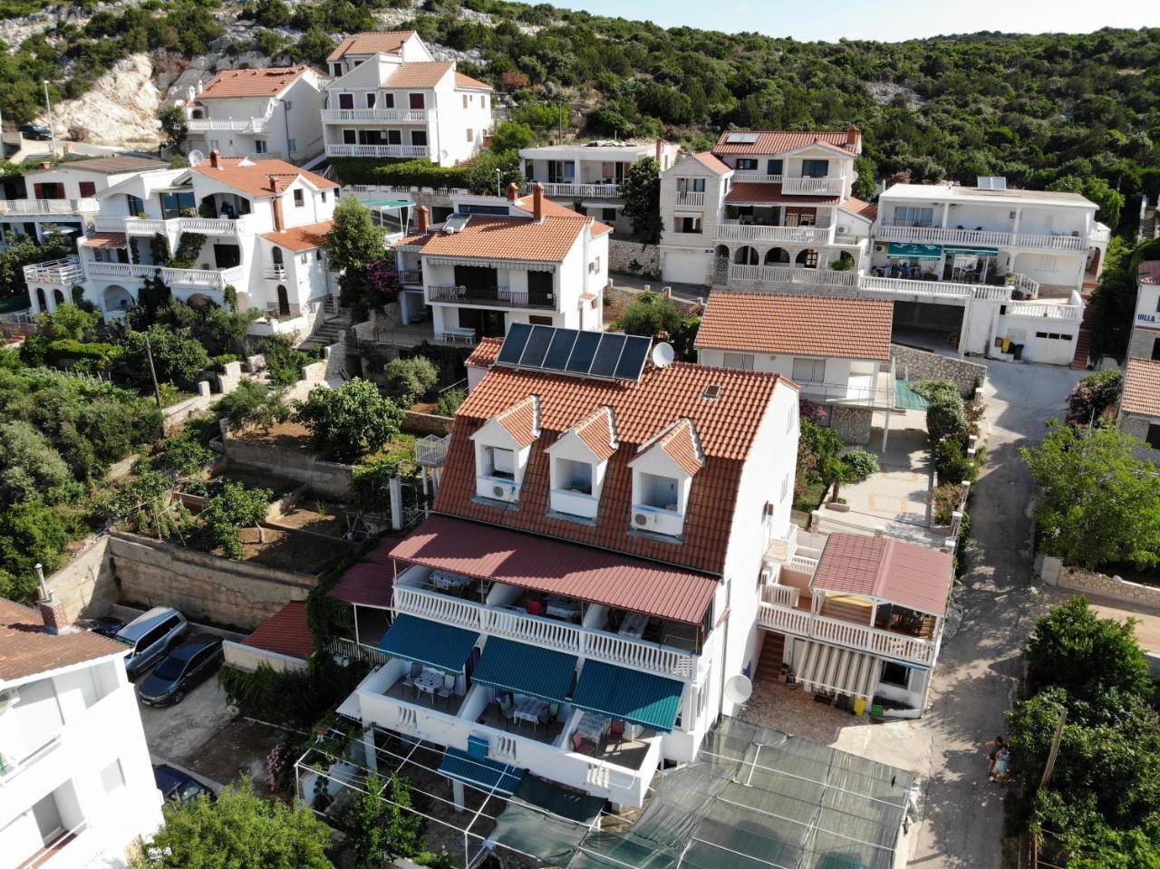 Hana - Appartement Tisno