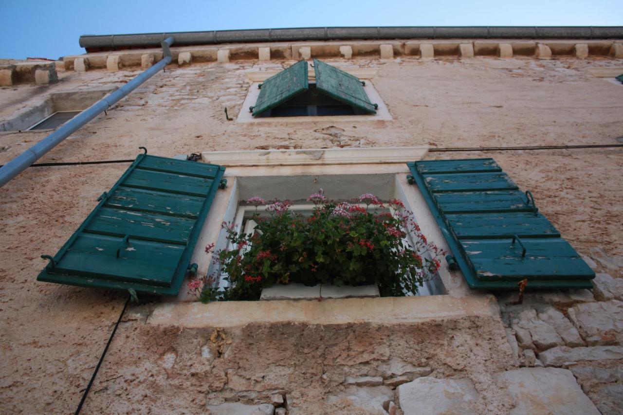 Appartement Hana - Tisno